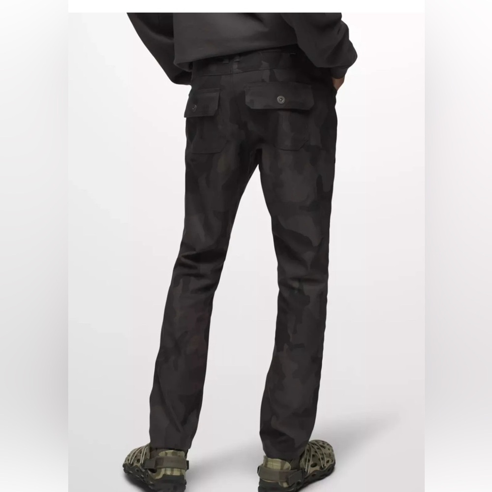 NWT prAna HALLE PANT II CONVERTIBLE ROLL UP STANDARD FIT SZ 12R Charcoal Camo - Picture 3 of 6